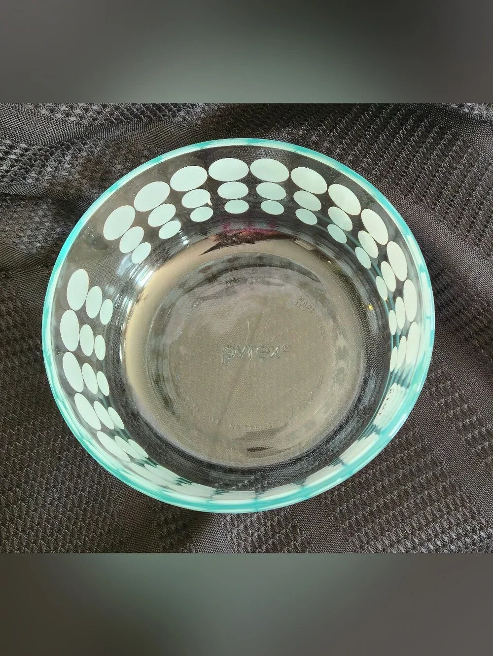 Pyrex 1915 White Polka Dot Tinted Clear Glass Bowl 1 Quart / 4 Cup